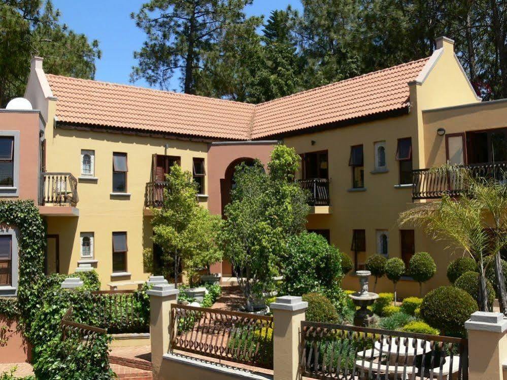 Bohemian House - Pretoria Hotel Esterno foto